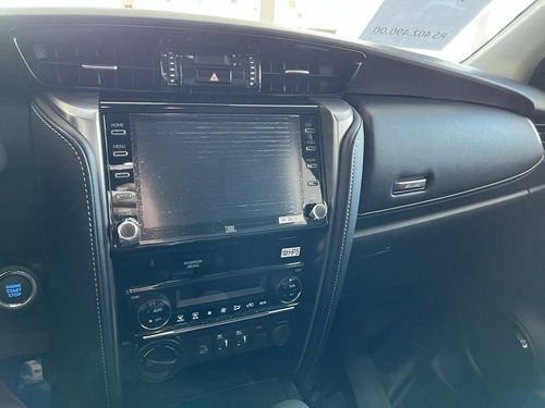 Imagem 15 de 15 de Toyota Hilux Sw4 2.8 D-4d Turbo Diesel Srx 7l 4x4