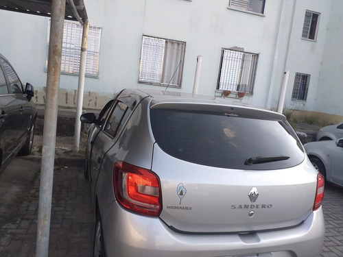 Renault Sandero 2015 1.0 16v Authentique Hi-flex 5p