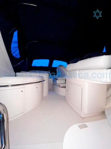 Imagem 4 de 4 de Lancha Intermarine 680 Full Barco Iate N Ferretti Azimut Nx