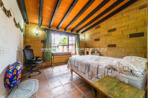 Imagen 7 de 14 de Casa En Venta En Colinas Del Bosque, Querétaro. Antonieta