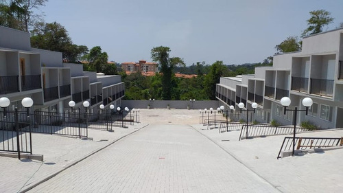 Imagem 11 de 14 de Pronto P/ Morar, 2 Dorms, Sacada, Quintal - R$ 189.900,00