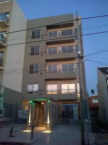 Imagen 8 de 9 de Monoambiente Divisible Al Frente En Venta Moron Sur