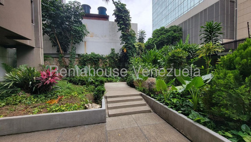 Amplio Bello Y Amoblado Apartamento En Alquiler La Castellana I