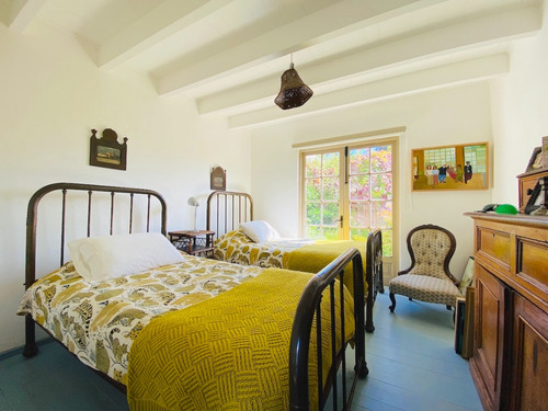 Encantadora Casa En El Corazón De Zapallar