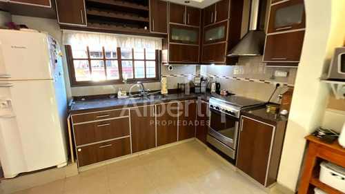 Venta El Palomar Casa Ph Al Frente 3 Ambientes.