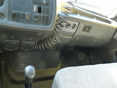 Imagem 15 de 20 de Mercedes Atron 2324 2012 Com Tanque De Água 15 Mil Lt