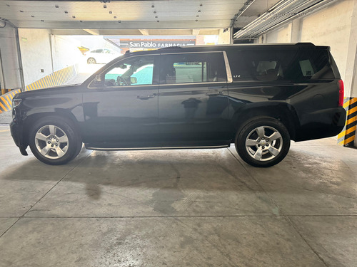 Chevrolet Suburban 5.3 Ltz V8 4wd 2da Cubo At