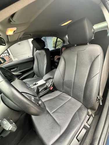 BMW Serie 3 2.0 320i F30 Standard
