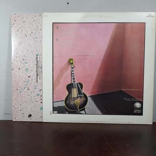 Imagem 2 de 8 de Vinil Lp Neil Young Shocking Pinks Everybody S Rockin Ótimo