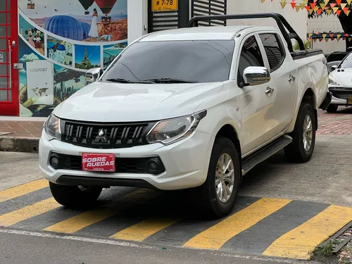 Mitsubishi L200 2.5l