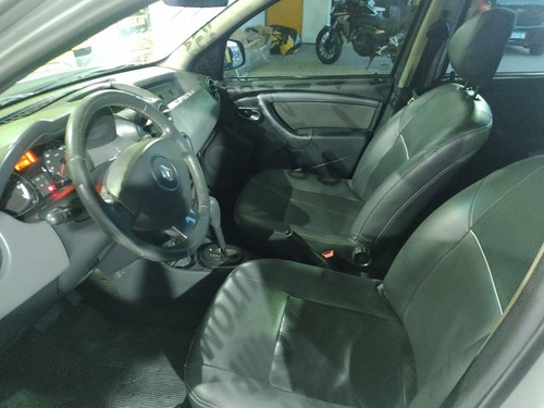 Imagem 8 de 10 de Renault Duster 2.0 Dynamique 4x2 16v Flex 4p Automático