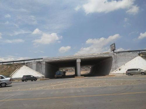 Imagen 4 de 9 de Rentade Terreno A Un Costado De Monumento A Conin Queretaro