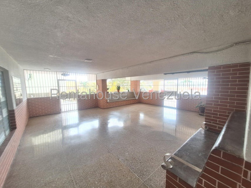 Marcos González Vende Apartamento Zona Oeste Barquisimeto Lara #25-19482