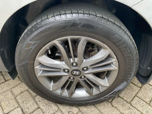 Hyundai TUCSON IX-35 2.4l