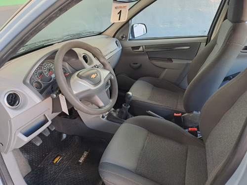 Imagen 7 de 9 de Chevrolet Prisma 1.4 Lt 2012