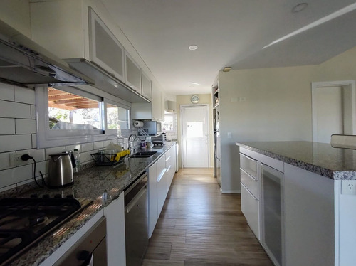 Imagen 4 de 24 de Casa En Venta En Manzanares Chico