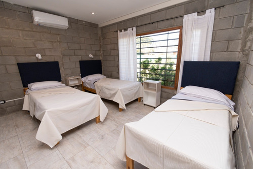 Imagen 10 de 12 de Casa Quinta De Más De 7 Ambientes En Moreno