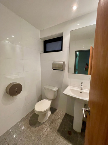 Imagen 8 de 8 de Oficina Confortable En Alquiler En La Viña 160m2 C-6205724