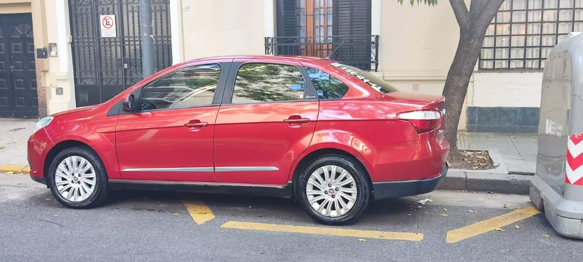 Fiat Grand Siena 1.6 Essence 115cv