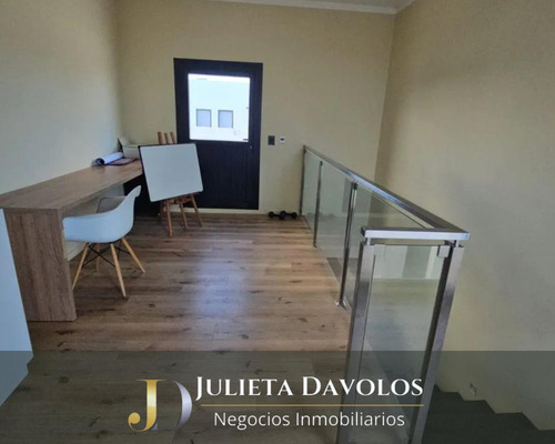 Casa En Venta A La Laguna Puertos Del Lago Barrio Vistas