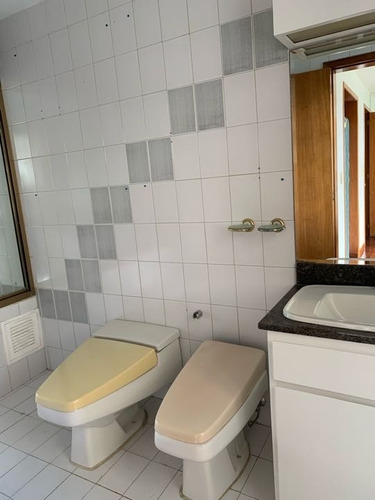Imagen 8 de 16 de Vendo/alquilo Apto 300m2 4h+s/3b+s/4p Alto Hatillo 4615