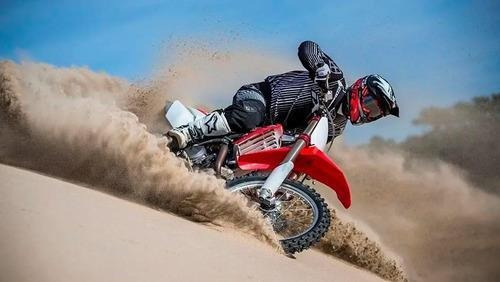 Cubierta 80 100 21 M/c 51m Michelin Starcross 5 Sand