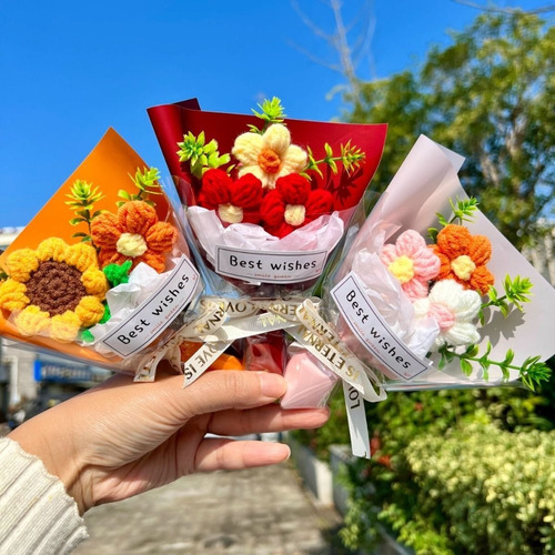 Mini Ramo De Flores Artificiales Tejidas A Mano A Ganchillo