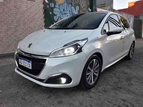 Peugeot 208 1.6 Feline 2019