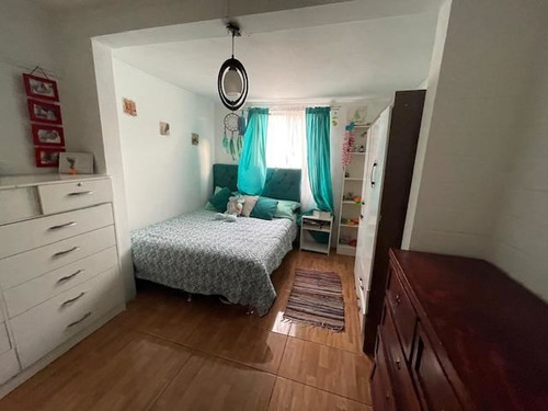 En Venta Casa Aislada De 3 Dorm. 2 Baños En Quilicura