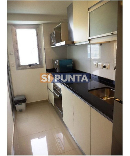 Imagen 6 de 30 de Apartamento En Brava, 3 Dormitorios