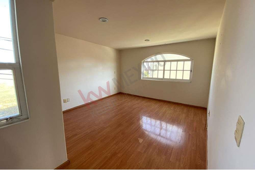 Casa En Renta En Metepec A Una Cuadra De Tecnologico !!!
