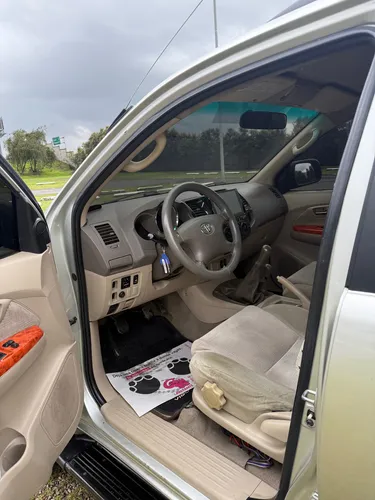 Toyota Fortuner 4.0 Sr5