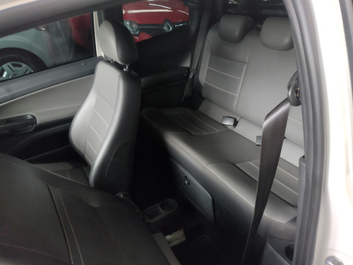 Volkswagen Saveiro 1.6 16v Cross Cab. Dupla Total Flex 2p