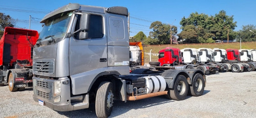 Imagem 2 de 10 de Volvo Fh 540 6x4 2012