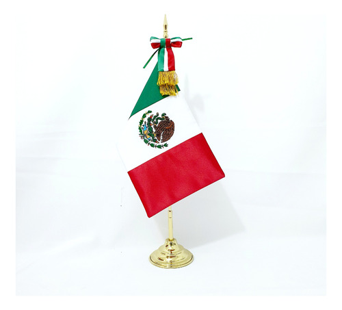 Bandera De Mexico Bordada  A Color Con Asta Para Escritorio