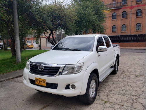 Toyota Hilux 2.7 Imv 4x4