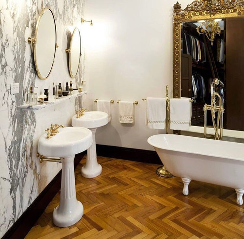Bañera Con Patas Antigua Blanca Ferrum Blanco (Usado)
