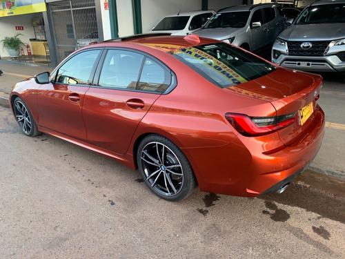 Imagem 3 de 14 de Bmw 320i M Sport 2.0 Turbo Laranja 2021