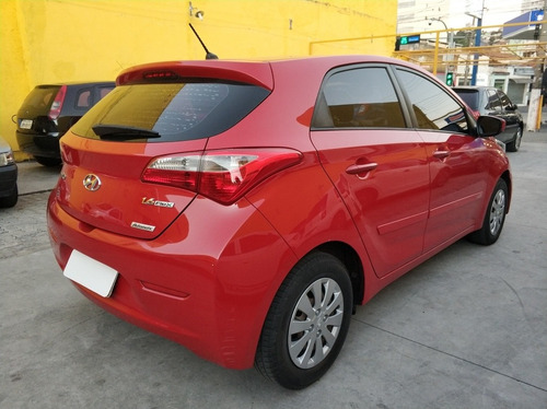 Imagem 8 de 15 de Hyundai Hb20 2015 1.6 Comfort Plus Flex 5p