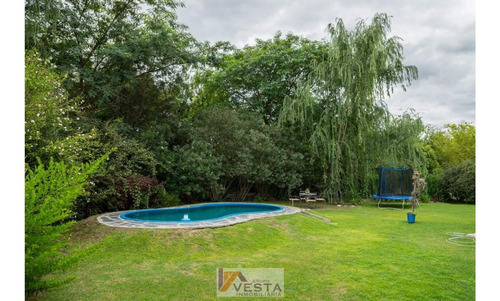 Venta Importante Casa En Club De Campo Santa Apolonia Zona S
