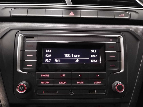 Imagen 11 de 15 de Volkswagen Gol 2018 1.6 Trendline Mt 4 Somos Agencia Credito