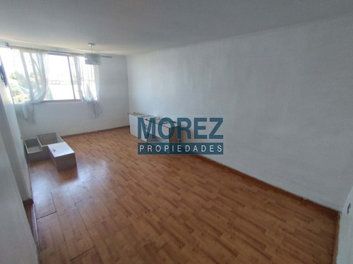 Depto. 3er Piso 3d, 1b, 1e - Maipu.