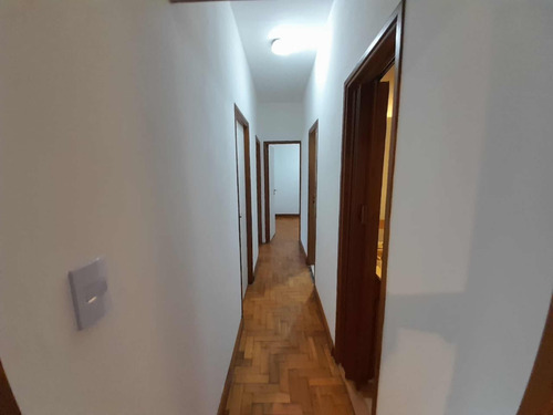 Dueña Alquila Bajas Expensas 80.000. Depto Mejor Zona De Caballito 4 Ambientes A La Calle Muy Luminoso Vista Abierta Expensas Bajas