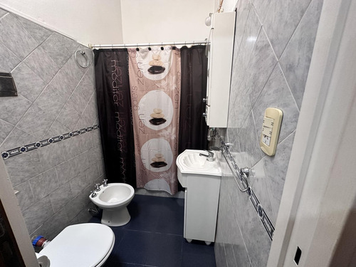 Venta De Casa En Ph 3 Ambientes En Morón Con Cochera Cubierta - Apto Crédito Hipotecario