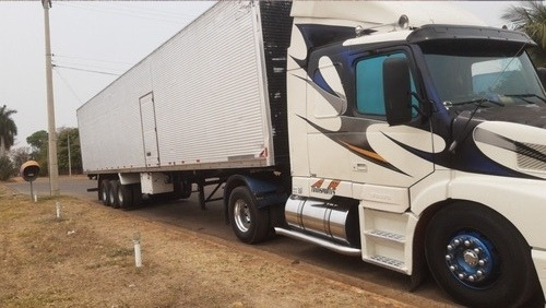 Volvo Nh4x2 380
