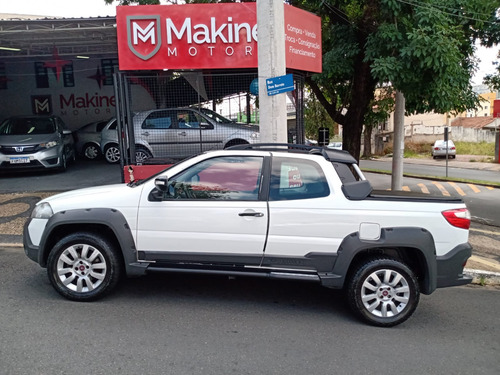 Fiat Strada 1.8 MPI ADVENTURE CD 16V FLEX 3P MANUAL
