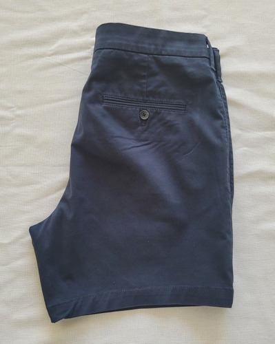 Pantalón Corto Marca Express Color Azul Talla 34 (Usado)