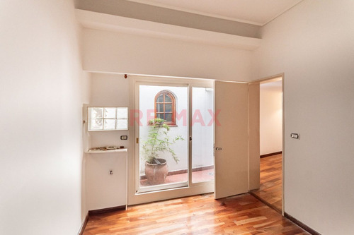 Casa Parque Chacabuco Venta Coch Patio Terr Pileta