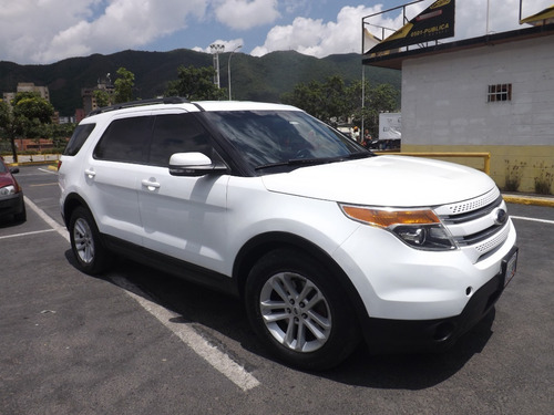 Imagen 2 de 9 de Ford Explorer Xlt
