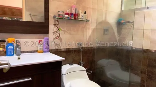 Se Vende Casa En La Floresta